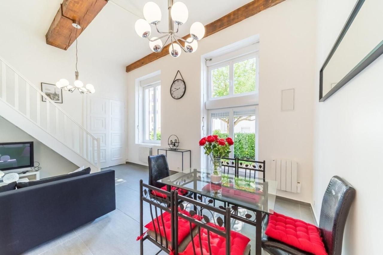 The Charming Fleury 2 Bedrooms Oullins Exterior photo