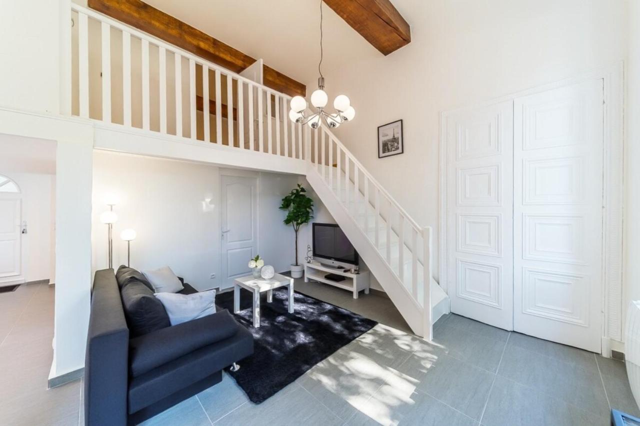 The Charming Fleury 2 Bedrooms Oullins Exterior photo